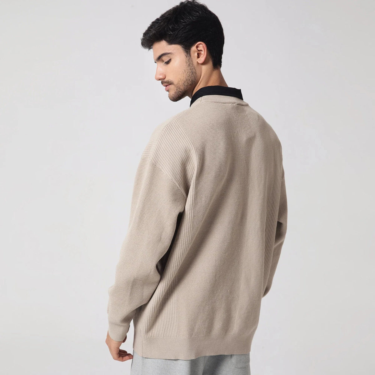 Casual Plain Sweater for Men Image