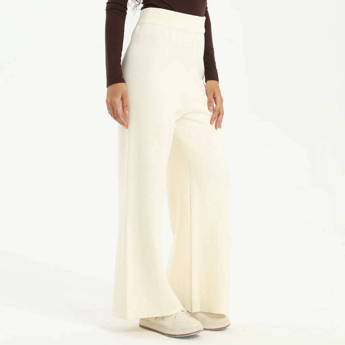Elegant Plain Pants for Women Image