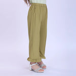 Prominent Skin Fashion Pants For Girls Image