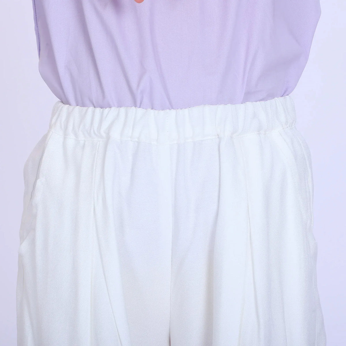 Plain Fashion Shorts For Girls Image