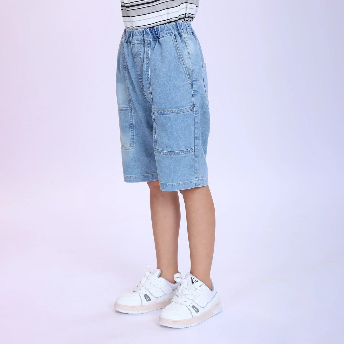 Washed Jeans Fashion Shorts For Boys Image