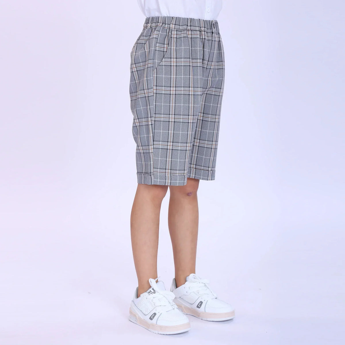 Checked Fashion Shorts For Boys Image