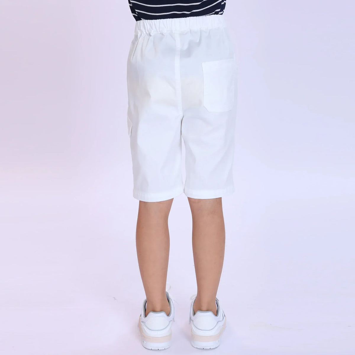 Plain Fashion Shorts For Boys Image