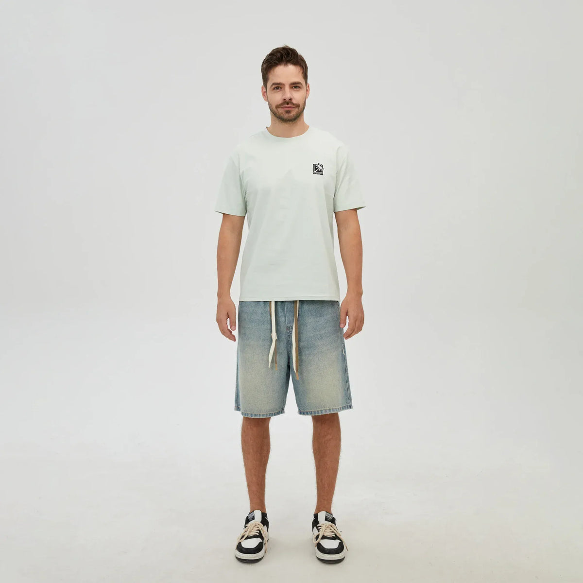 Embroidery Printed T.Shirt for Men Image