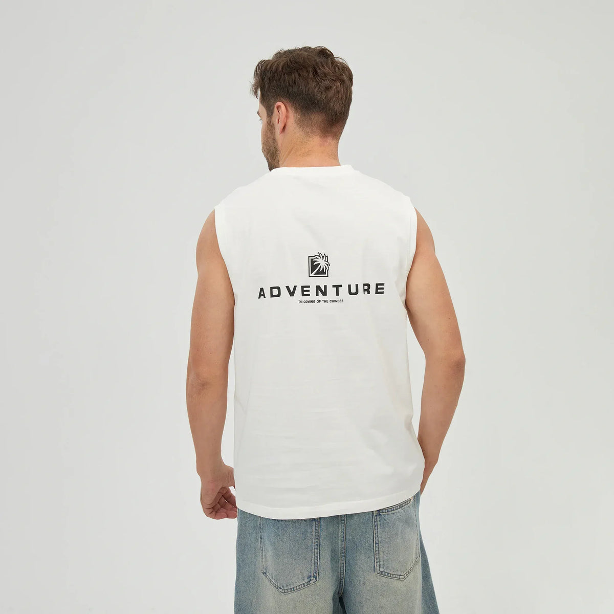 Embroidery Printed Sleeveless T-Shirt for Men Image