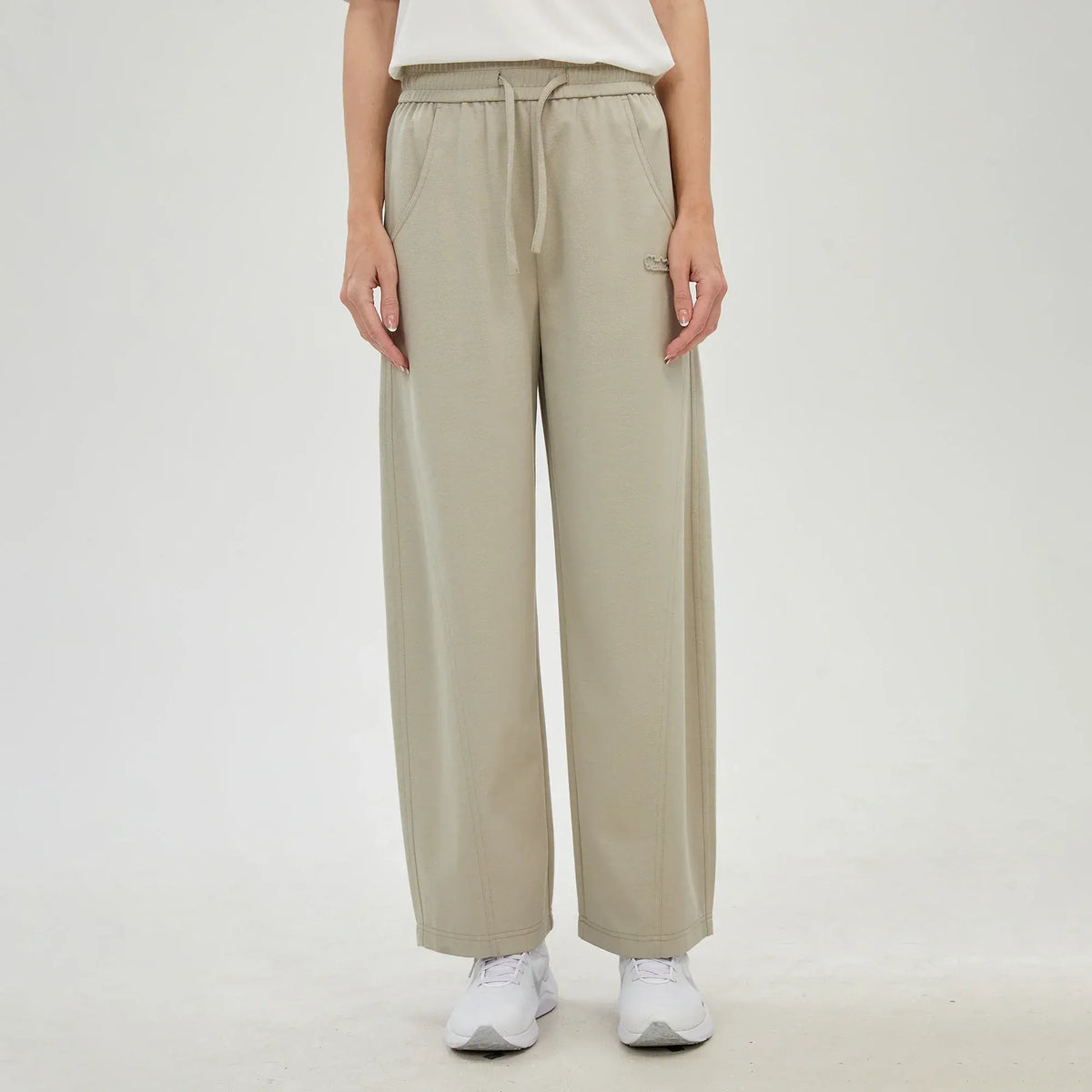 Bean Green Embroidery Pants for Women Image