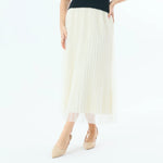 Off White Plain Fashion Skirt For Women Image