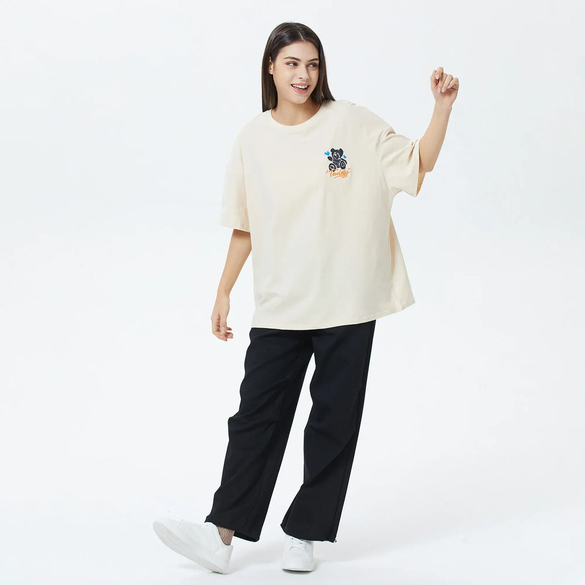 Embroidery Printed T.Shirt for Women Image