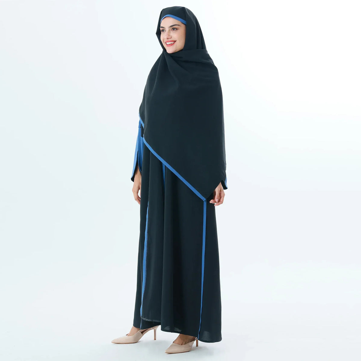Color-Blocked Arabic Abaya For Women Image