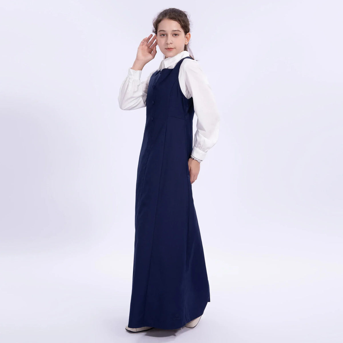 Embroidery Uniform Dress for Girls Image