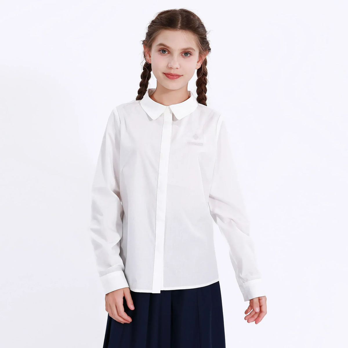 Embroidery Uniform Shirt for Girls Image