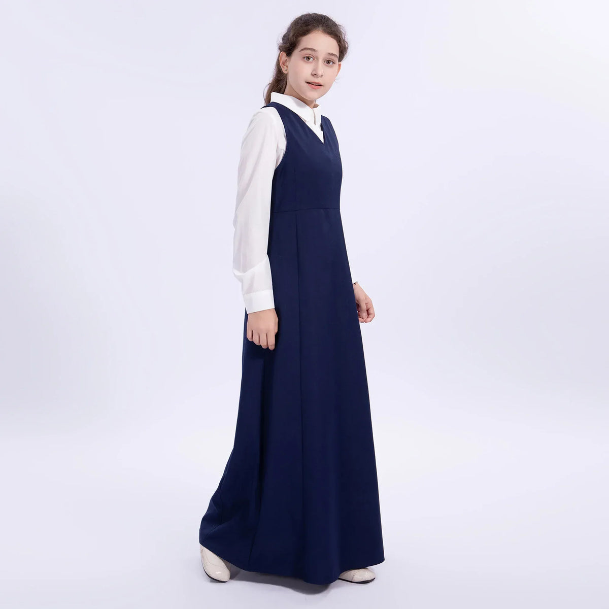 Embroidery Uniform Dress for Girls Image