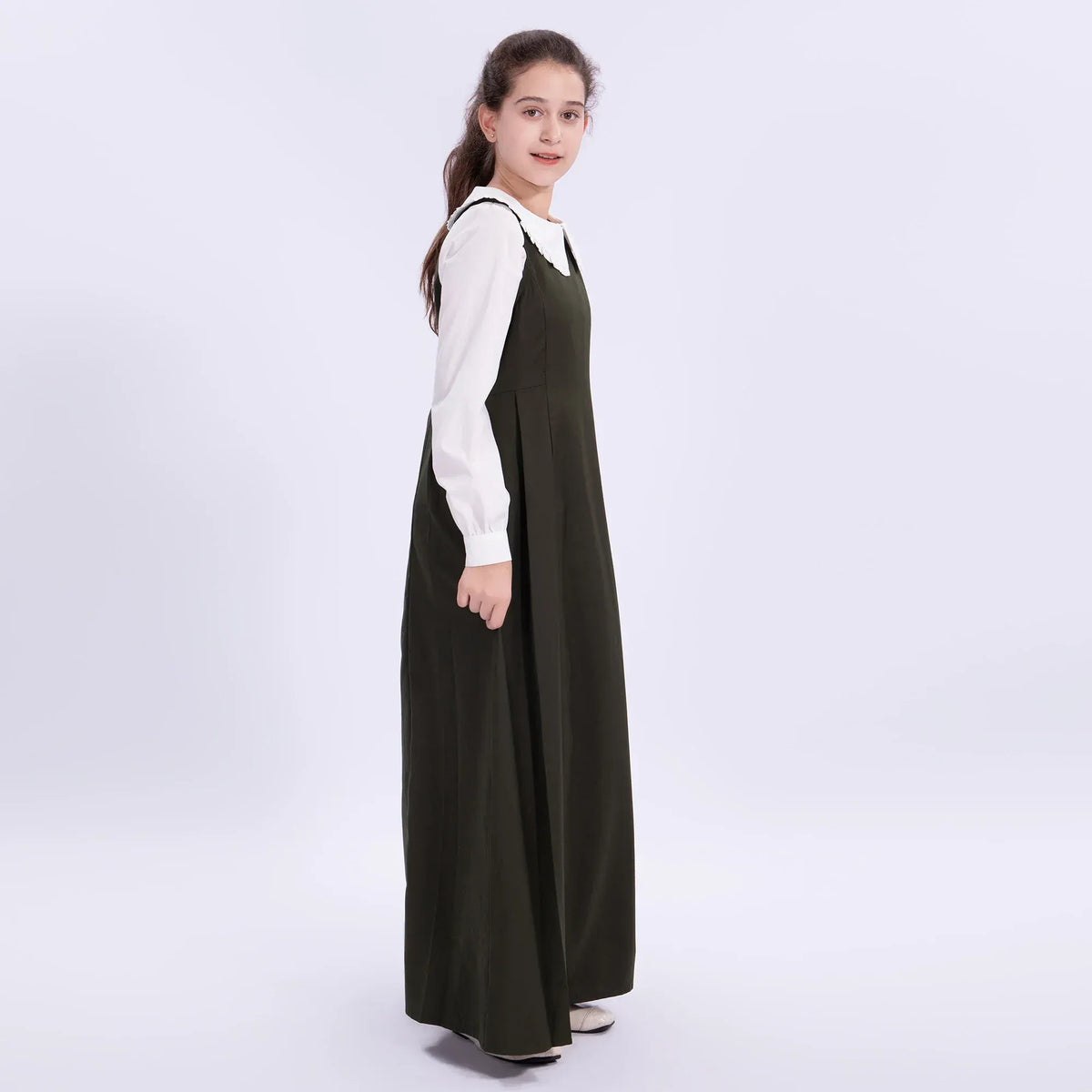 Embroidery Uniform Dress for Girls Image