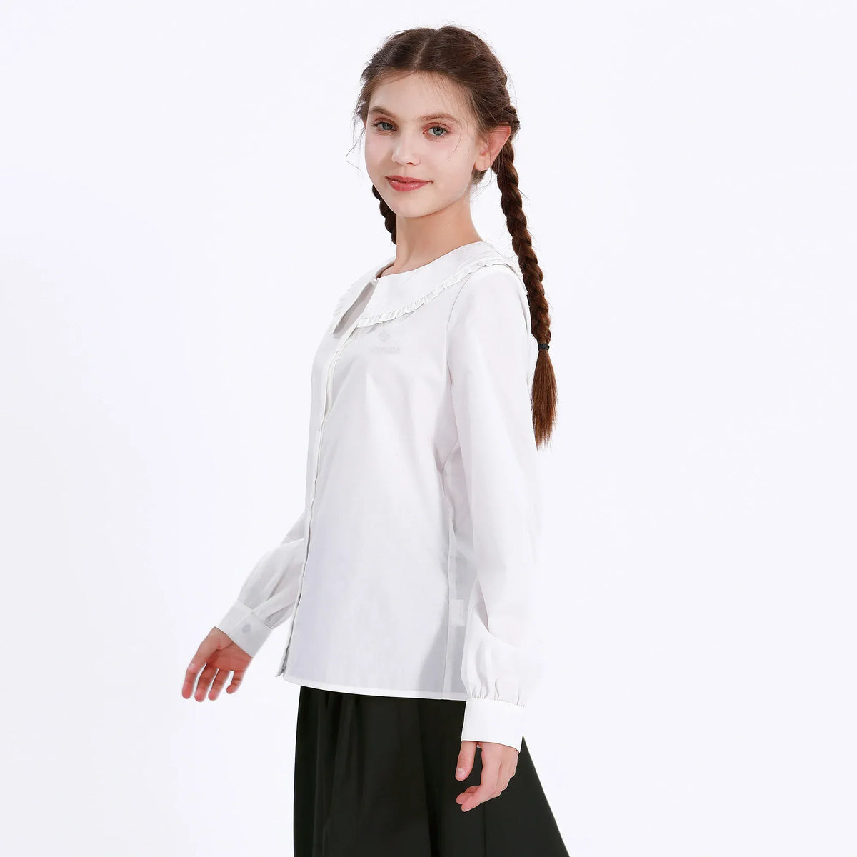 Embroidery Uniform Shirt for Girls Image