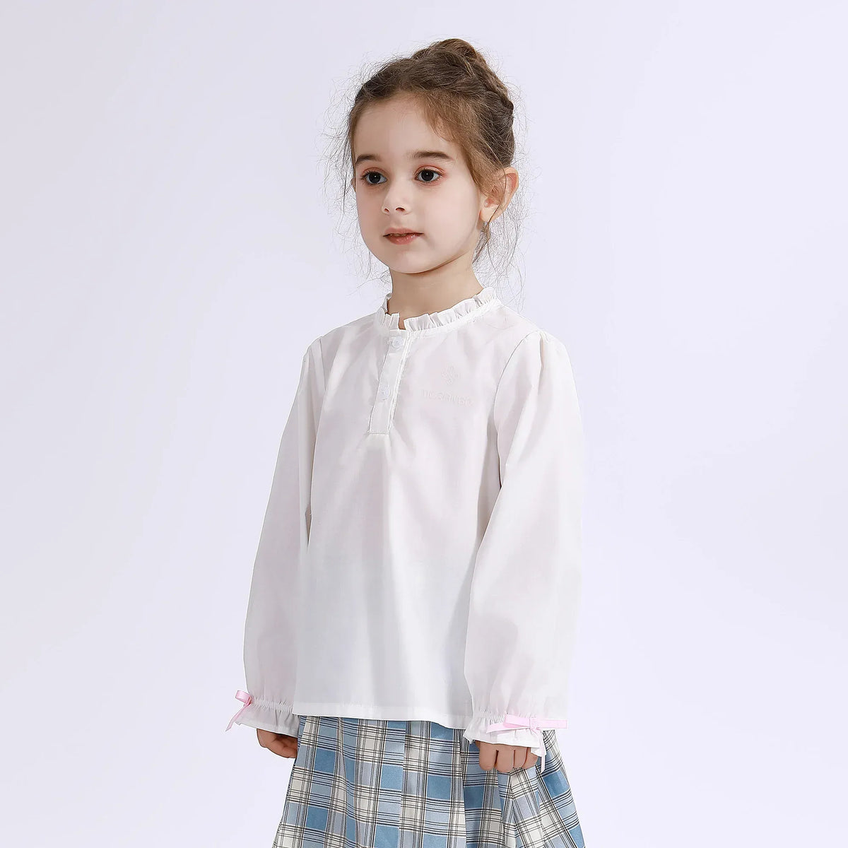Embroidery Uniform Blouse for Girls Image