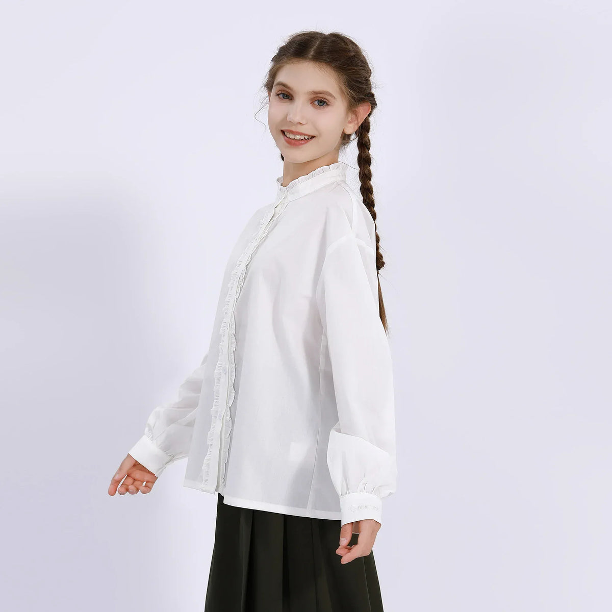 Embroidery Uniform Shirt for Girls Image