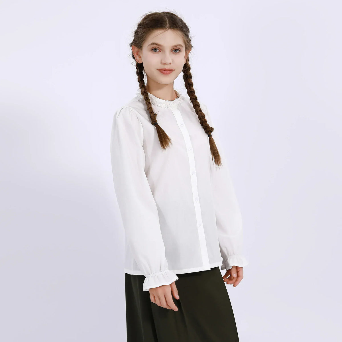 Embroidery Uniform Shirt for Girls Image