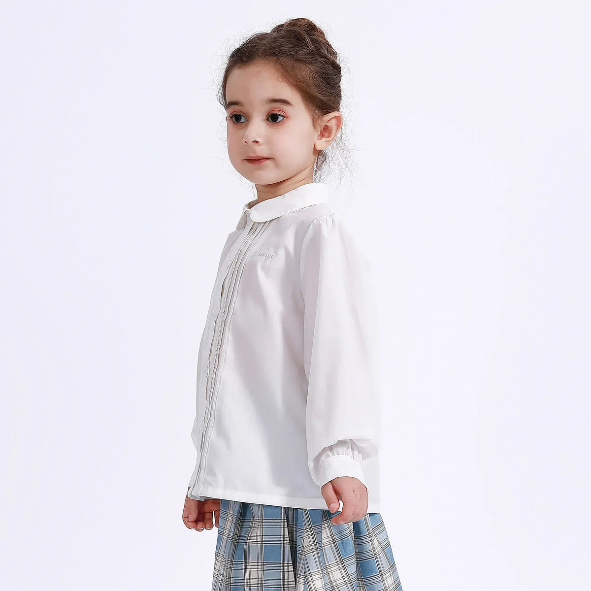 Embroidery Uniform Shirt for Girls Image