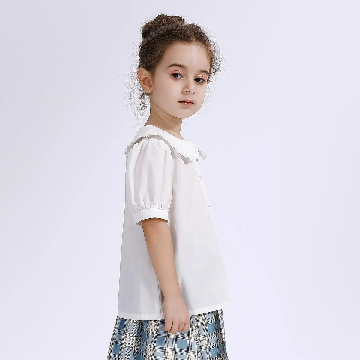 Embroidery Uniform Shirt for Girls Image