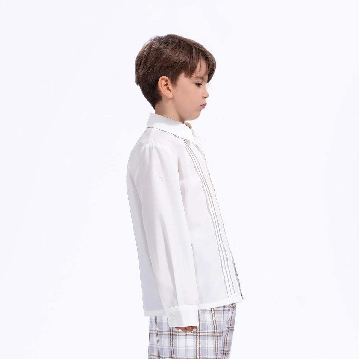 Embroidery Uniform Shirt for Boys Image
