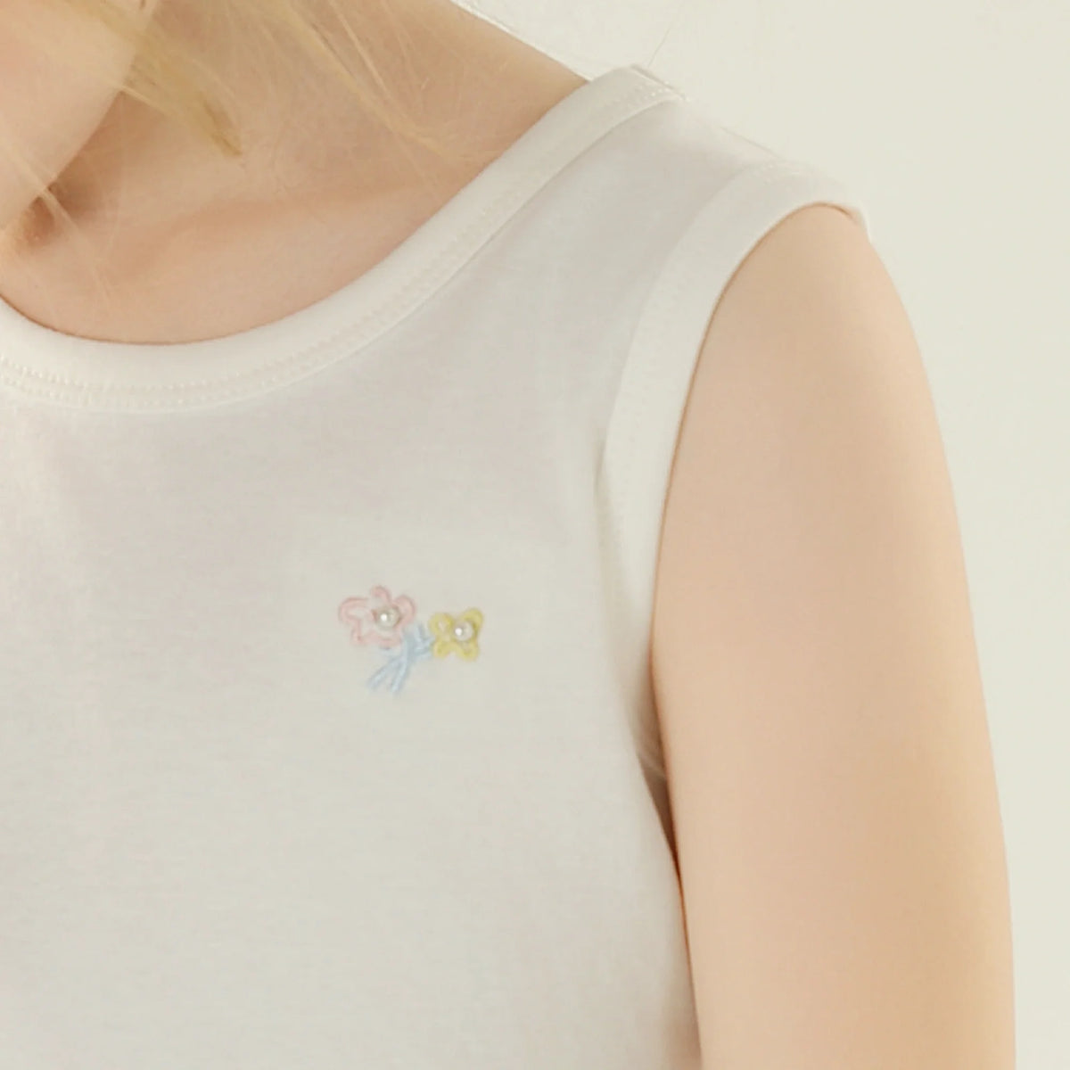 Floral Street Look Sleeveless Vest For Girls