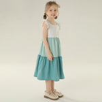 فستان بأكمام واسعة وألوان متداخلة للبنات