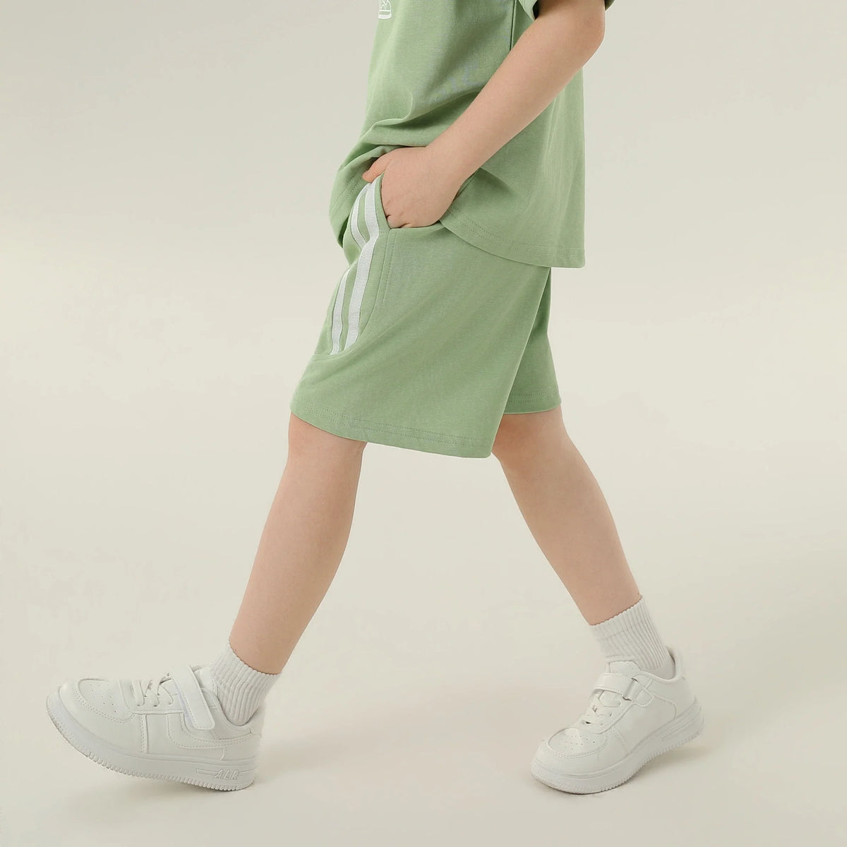 شورت رياضي أساسي للأولاد