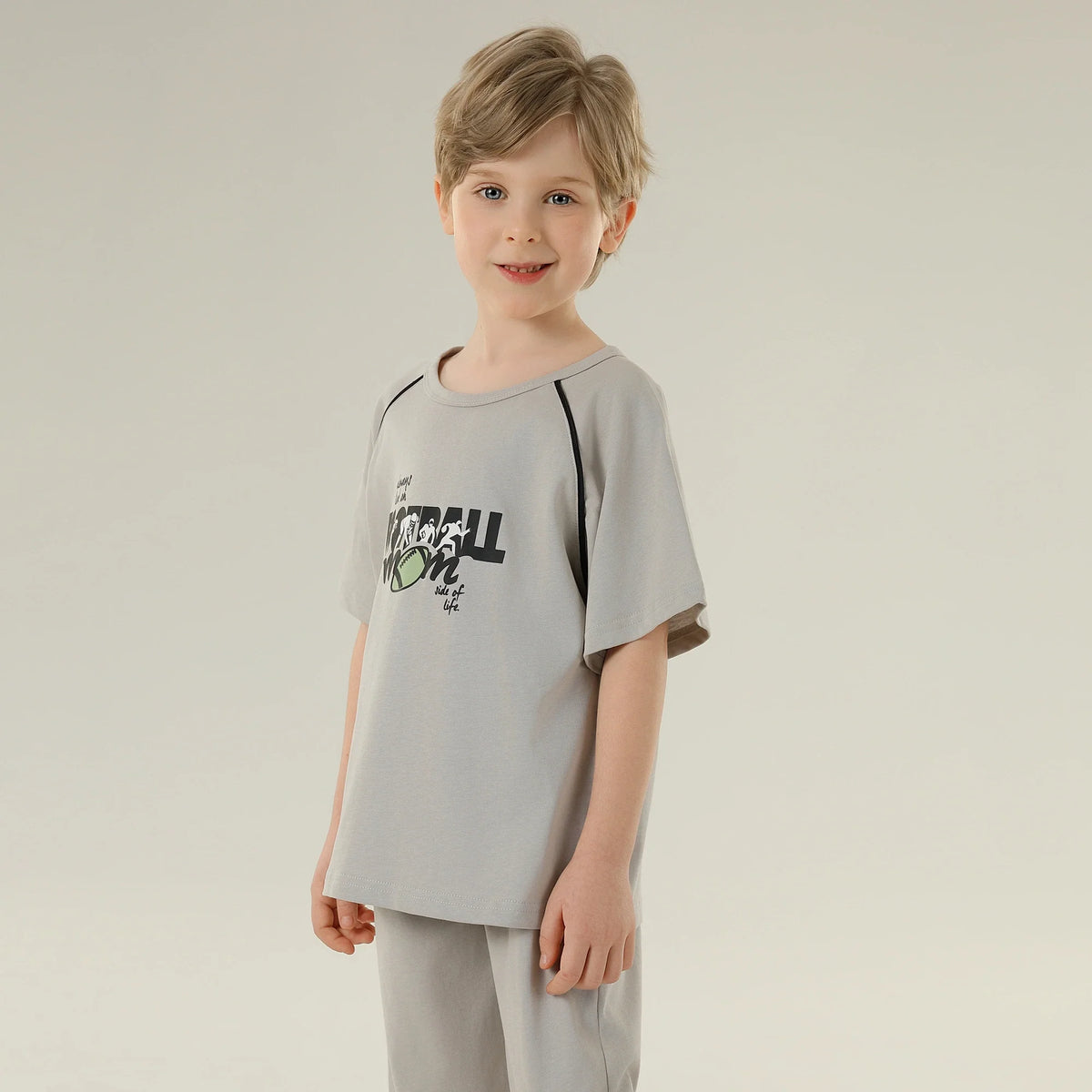 تيشيرت رياضي مطبوع بأكمام راجلان للأولاد