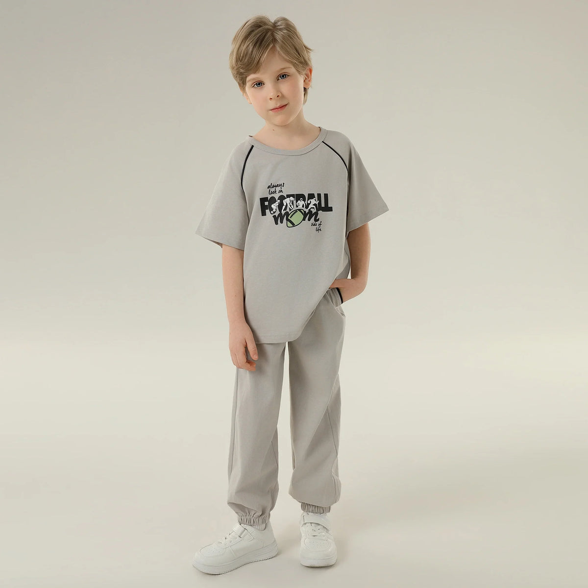 بنطال رياضي أساسي للأولاد