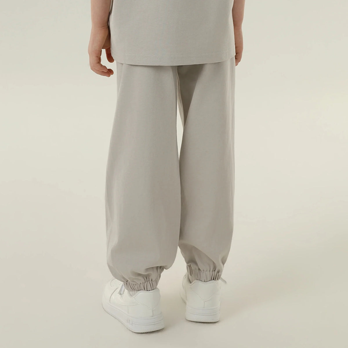 بنطال رياضي أساسي للأولاد