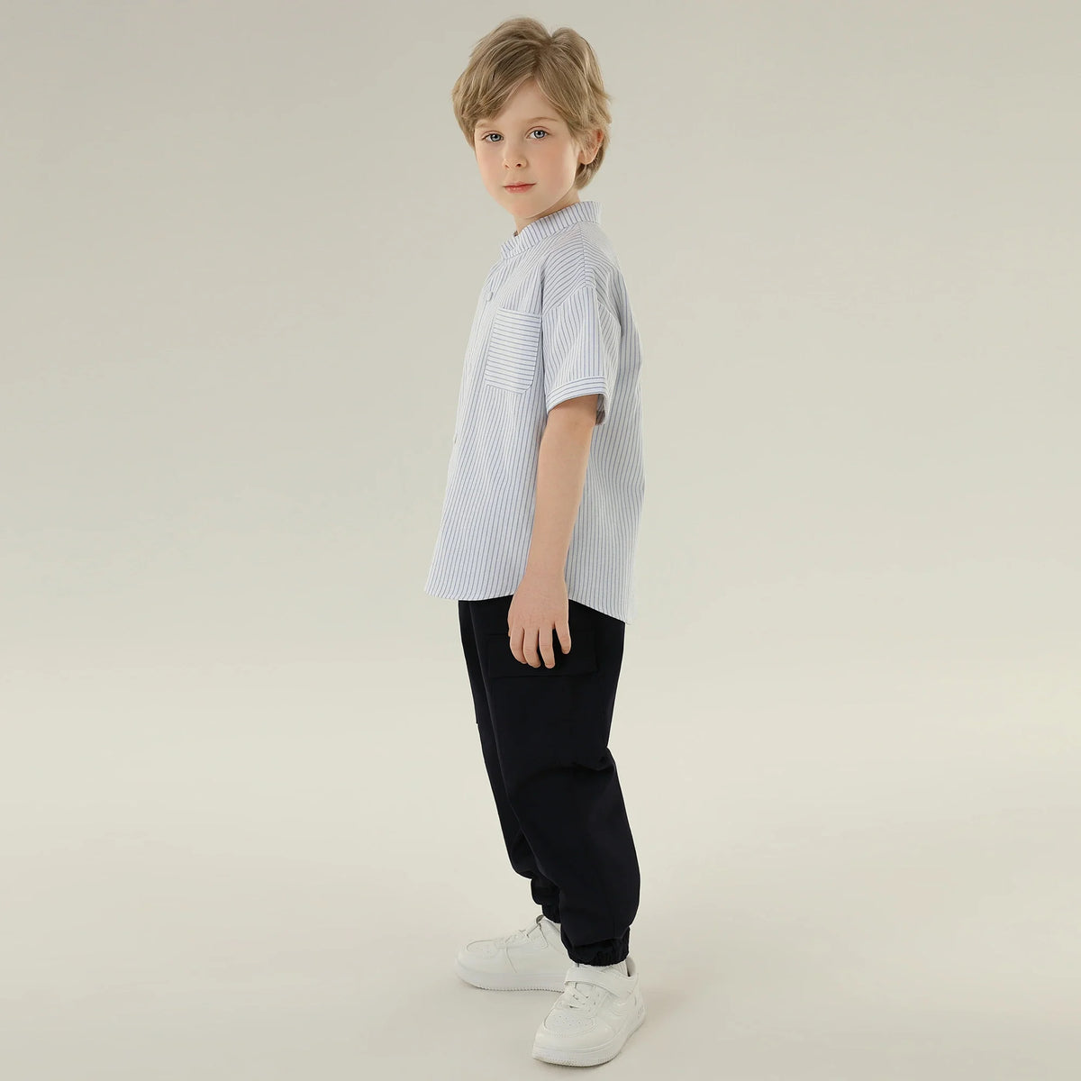 قميص مخطط بأكمام طويلة للأولاد