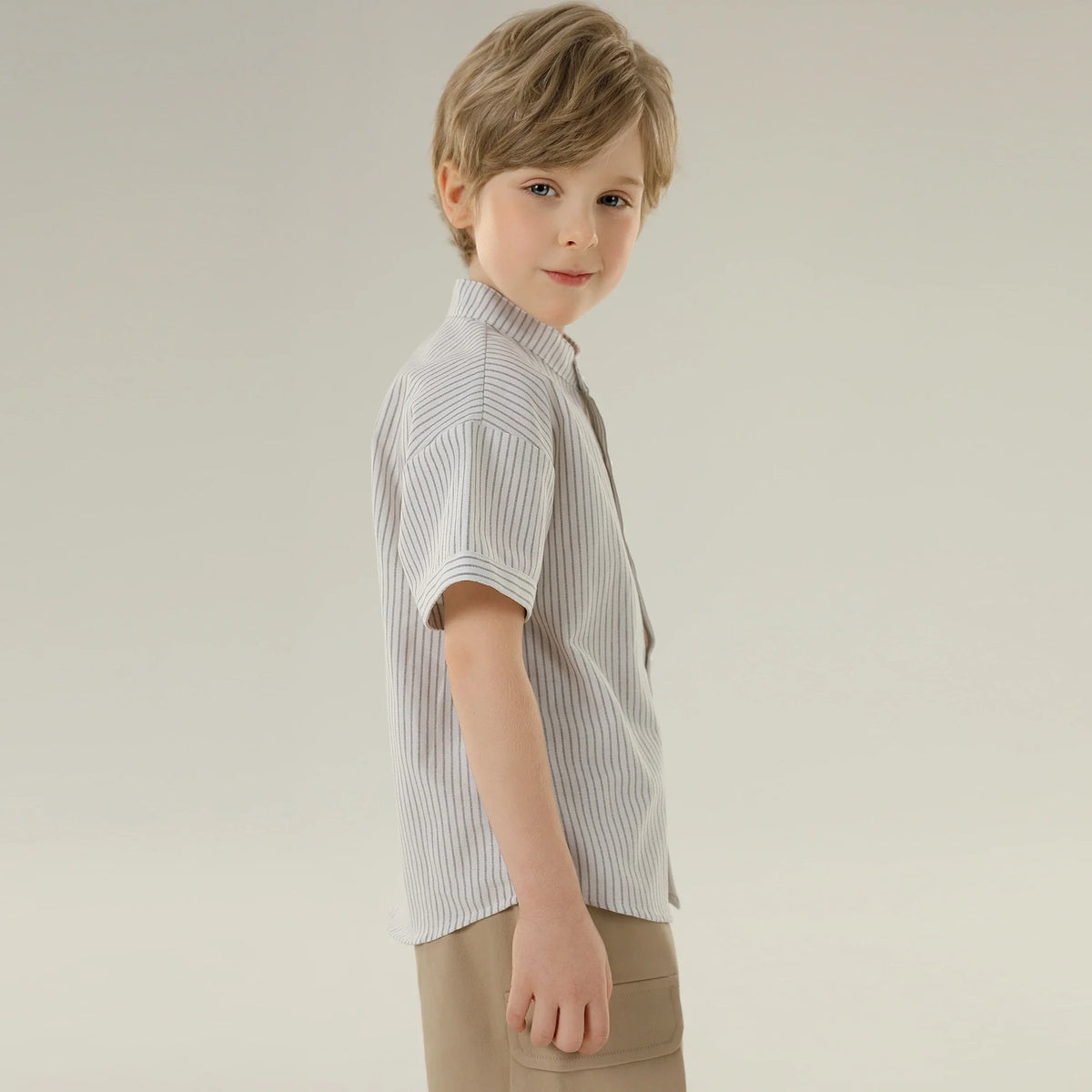 قميص مخطط بأكمام طويلة للأولاد