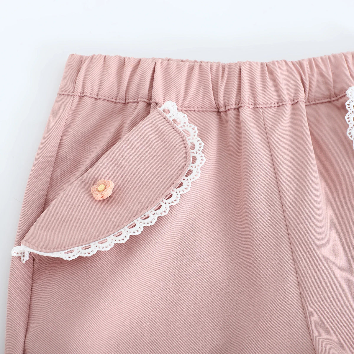 شورت عصري مطرز للبنات المواليد