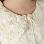 قميص مزين بنمط الزهور للبنات