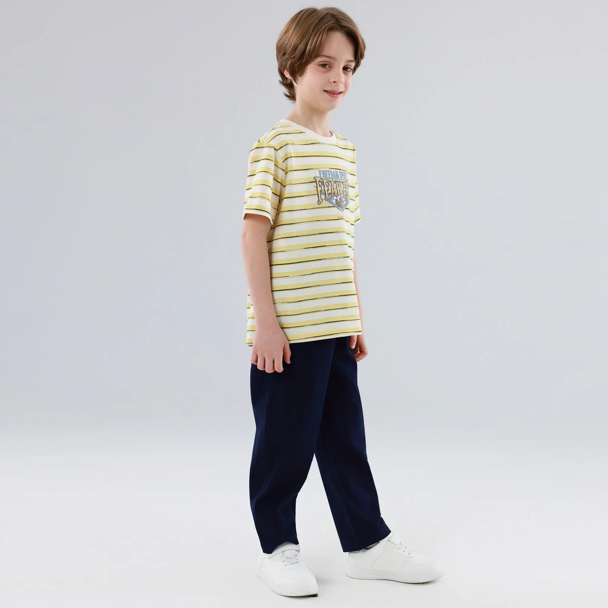 تيشيرت مخطط للأولاد