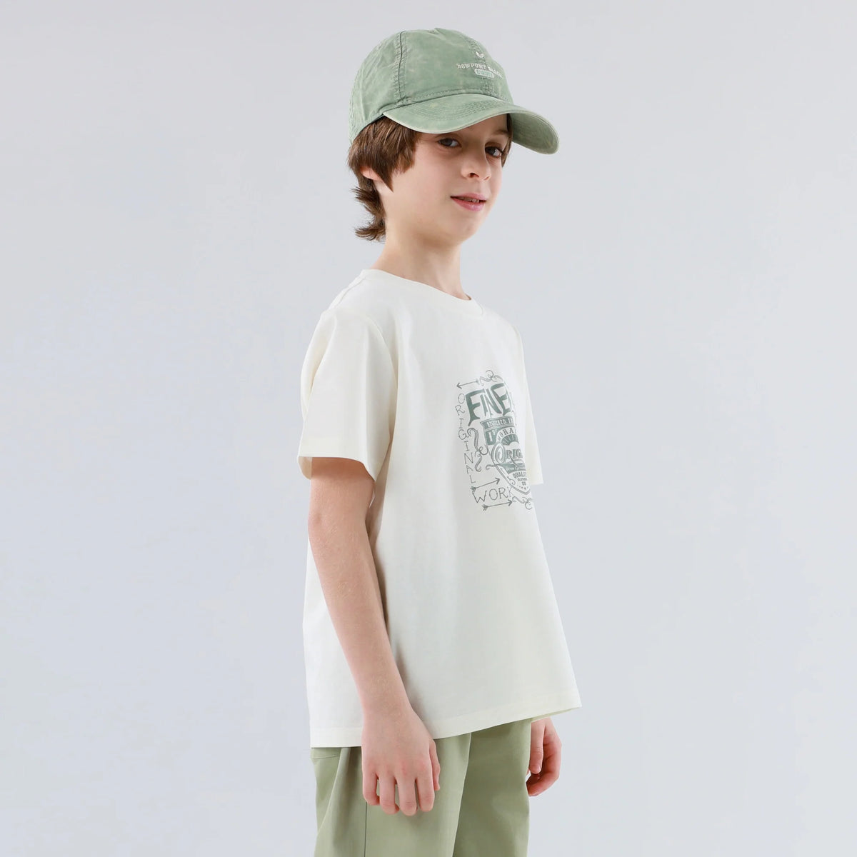 تيشيرت مزين مميز بطباعة للأولاد