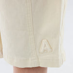 شورت مزين بطباعة للأولاد