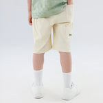 شورت مزين بطباعة للأولاد