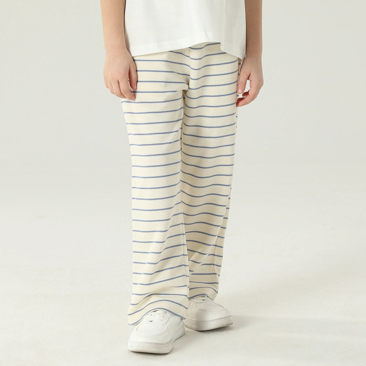 بنطال مخطط للبنات