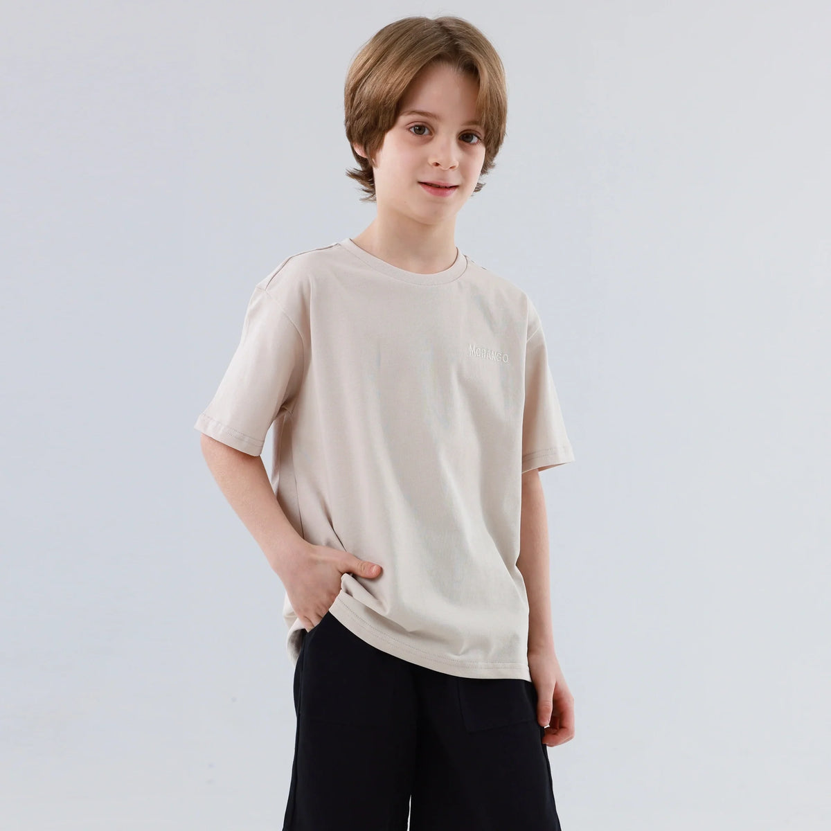 تيشيرت مزين مميز بطباعة للأولاد