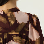 بلوزة مطبوعة للنساء