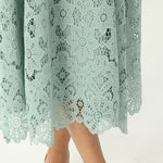 فستان مزين بالدانتيل للنساء