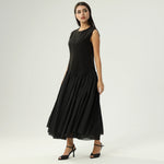 فستان ساده للنساء