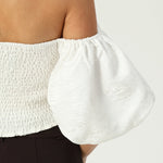 بلوزة ساده عصرية للنساء