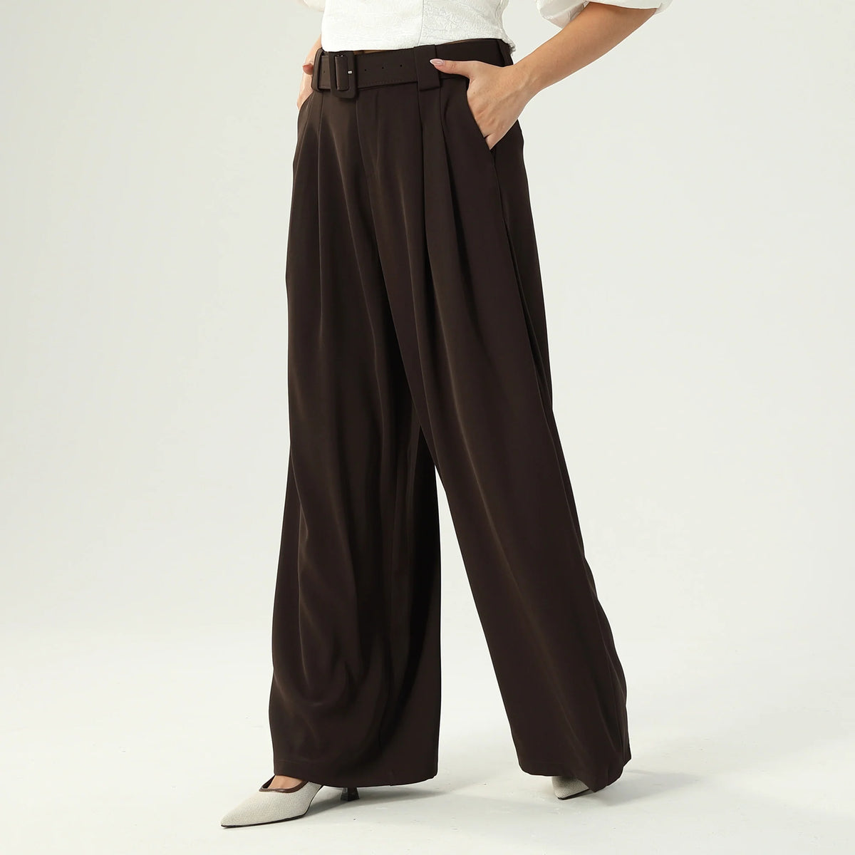 بنطال ساده للنساء