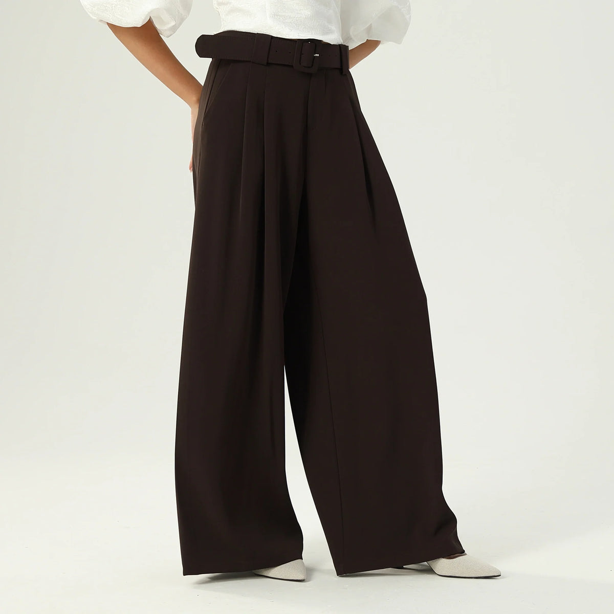 بنطال ساده للنساء