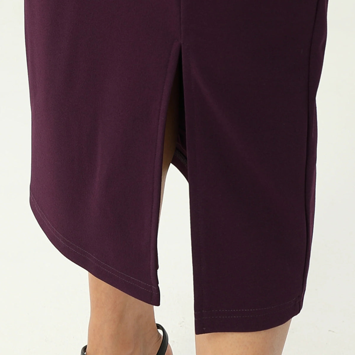 فستان ساده للنساء