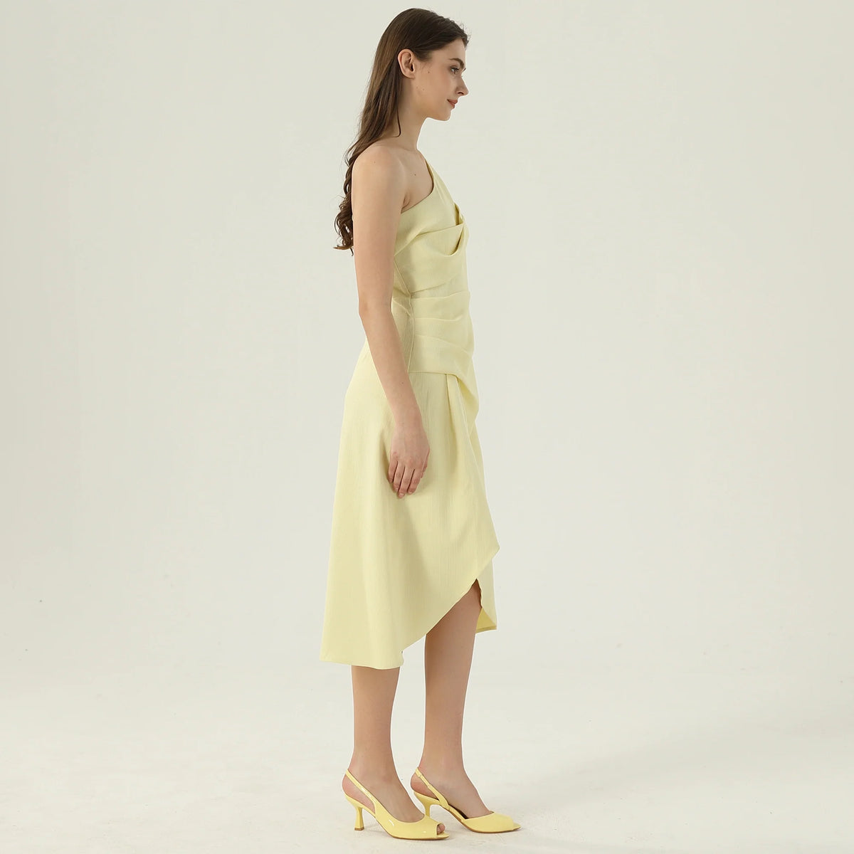 فستان ساده للنساء