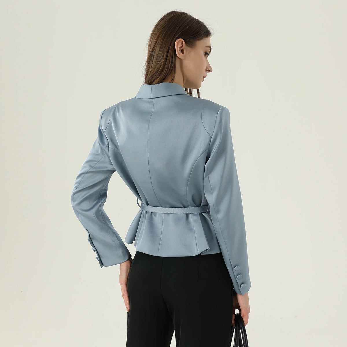 جاكيت سادة للنساء