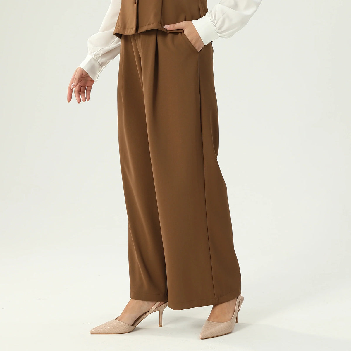 بنطال ساده للنساء